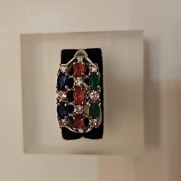 (NWT) Emerald Multi-Color Set - Picture 9 of 11